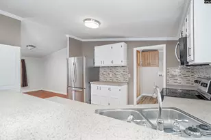 323 Peele Ct, Swansea, SC 29160 - Photo 6