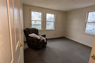 223 Caldwell St, Newberry, SC 29108 - Photo 6