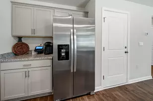 1335 Mosser Dr, Columbia, SC 29203 - Photo 6