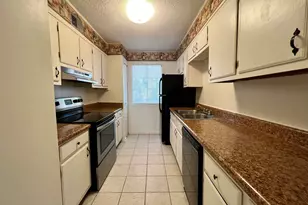 1208 Bush River Road C11, Columbia, SC 29210 - Photo 10