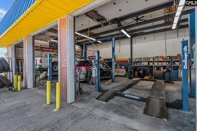 2428 Decker Boulevard, Columbia, SC 29206 - Photo 4