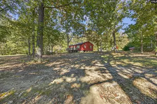 1109 Natures Cove Rd, Saluda, SC 29138 - Photo 10