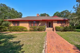 314 Kirkwood Ln, Camden, SC 29020 - Photo 1