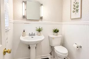215 Mill St, Saint Matthews, SC 29135 - Photo 10