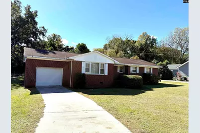 215 Mill Street, Saint Matthews, SC 29135 - Photo 2