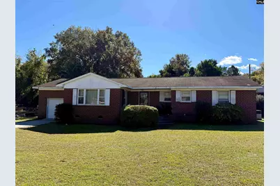215 Mill Street, Saint Matthews, SC 29135 - Photo 1