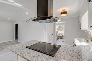 4017 Highland Park Dr, Columbia, SC 29204 - Photo 10