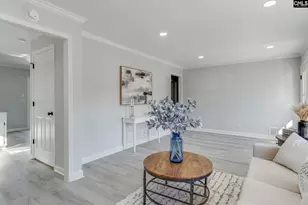 4017 Highland Park Dr, Columbia, SC 29204 - Photo 8