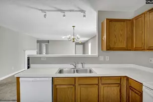 303 Castle Ridge Dr, Columbia, SC 29229 - Photo 10