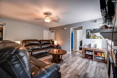 448 Deerwood Street 7A, Columbia, SC 29205 - Photo 1