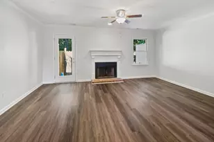 1901 Devonshire Dr, Columbia, SC 29204 - Photo 4