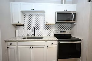 2212 Kingswood Dr, Columbia, SC 29205 - Photo 8