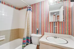 1825 Saint Julian Pl 11I, Columbia, SC 29204 - Photo 10