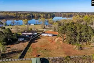 1106 Harvest Rd, Saluda, SC 29138 - Photo 4