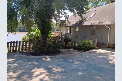 1047 Jackson Rd, Fort Lawn, SC 29714 - Photo 2