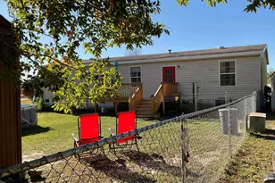 2628 Rembert Church Rd, Dalzell, SC 29040 - Photo 4