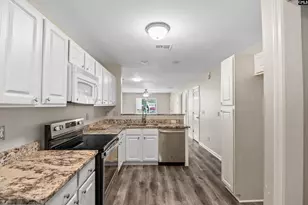 108 Harvest Glen Ln, West Columbia, SC 29169 - Photo 6