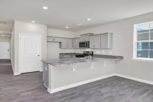 404 Wisteria Walk Wy, Hopkins, SC 29061 - Photo 8