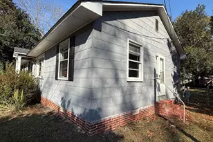 1002 Nandina St, Hartsville, SC 29550 - Photo 4