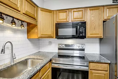 1825 Saint Julian Place 9B, Columbia, SC 29204 - Photo 10
