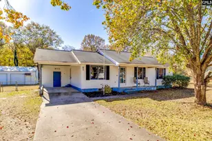 211 Jeffers Cir, Elgin, SC 29045 - Photo 2