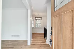 6621 Valleybrook Rd, Columbia, SC 29206 - Photo 6