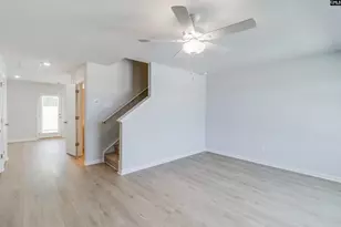 153 Carr Ln, Columbia, SC 29223 - Photo 2