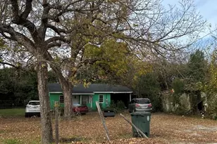 360 Moore St, Lake City, SC 29560 - Photo 2