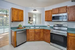 454 Forest Grove Cir, Columbia, SC 29210 - Photo 16