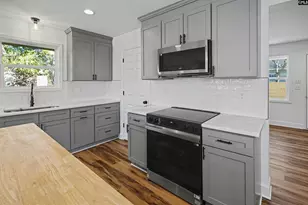 1506 S Kilbourne Rd, Columbia, SC 29205 - Photo 6