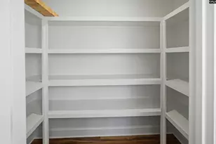 1506 S Kilbourne Rd, Columbia, SC 29205 - Photo 10