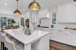 711 Buckingham Rd, Columbia, SC 29205 - Photo 14