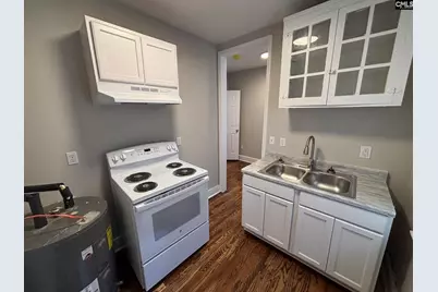 1219 Elmwood Avenue 1, Columbia, SC 29201 - Photo 8