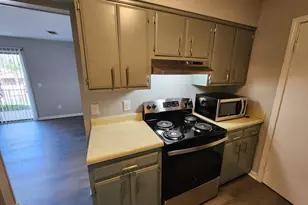 721 Deerwood Street A, Columbia, SC 29205 - Photo 12