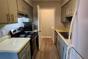 721 Deerwood Street A, Columbia, SC 29205 - Photo 6