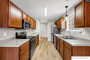 1024 Glencroft Dr, Columbia, SC 29210 - Photo 10