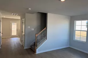 163 Carr Ln, Columbia, SC 29223 - Photo 2