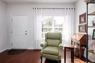 805 Scarlet Leaf Ln, West Columbia, SC 29169 - Photo 2