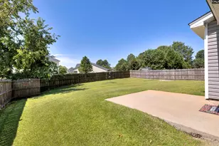 925 Farnsworth Dr, Hopkins, SC 29061 - Photo 6