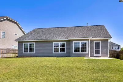 925 Farnsworth Drive, Hopkins, SC 29061 - Photo 8