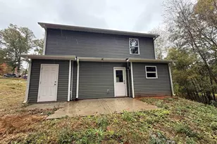 1519 Oakwood Ave, Lancaster, SC 29720 - Photo 2