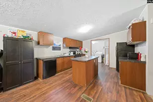 233 Peeler Rd, Gaston, SC 29053 - Photo 18