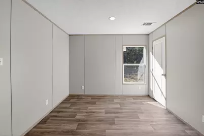 818 White Pond Road, Williston, SC 29853 - Photo 32