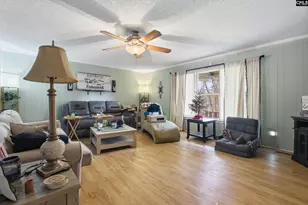 125 Robin Forest Dr, West Columbia, SC 29170 - Photo 4