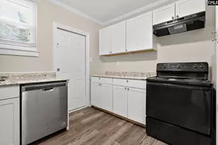 8 Glenwood Ln, Greenville, SC 29605 - Photo 6