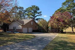 221 Viking Dr, Columbia, SC 29229 - Photo 2