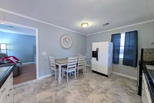 223 Nikon Cir, West Columbia, SC 29172 - Photo 8