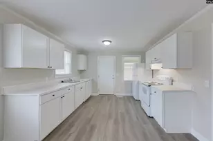 3612 Anwood Dr, Columbia, SC 29209 - Photo 8