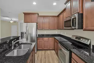 421 Laurel Leaf Dr, West Columbia, SC 29169 - Photo 8