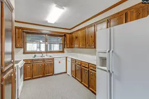 2259 Red Hawk Cir, Elgin, SC 29045 - Photo 10